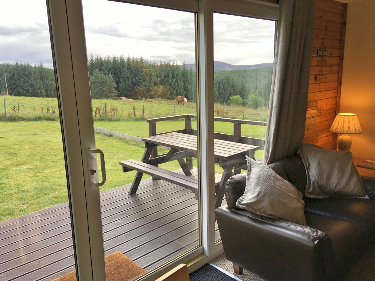 Jasmine Lodge Ballindalloch Екстер'єр фото